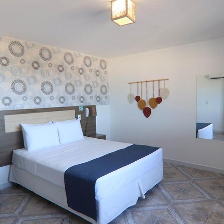 Milos Beach Hotel Акуираз Екстериор снимка