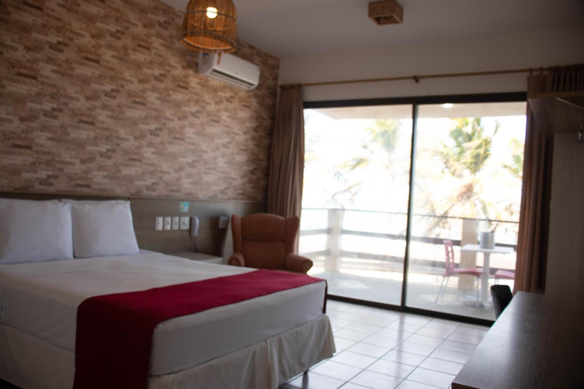 Milos Beach Hotel Акуираз Стая снимка